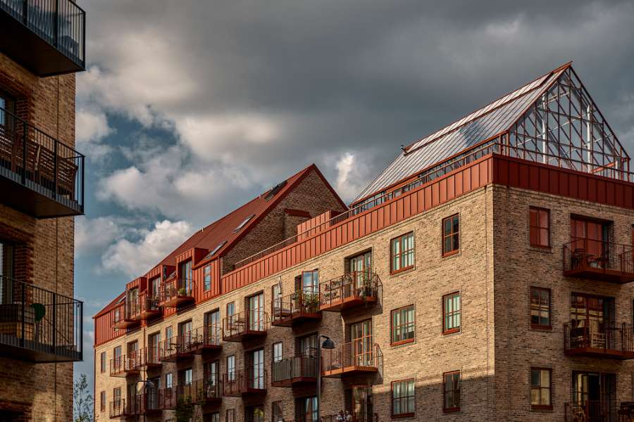 The classic gets a modern twist in Copenhagen blocks created with steel profiles, Køhlers Have, Borgmester Christiansens Gade 17, 2450 København SV